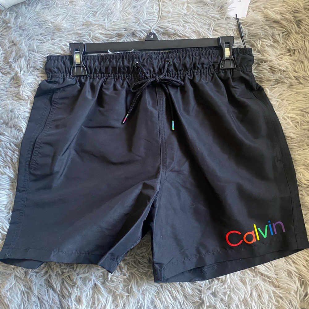 Men’s swim trunks